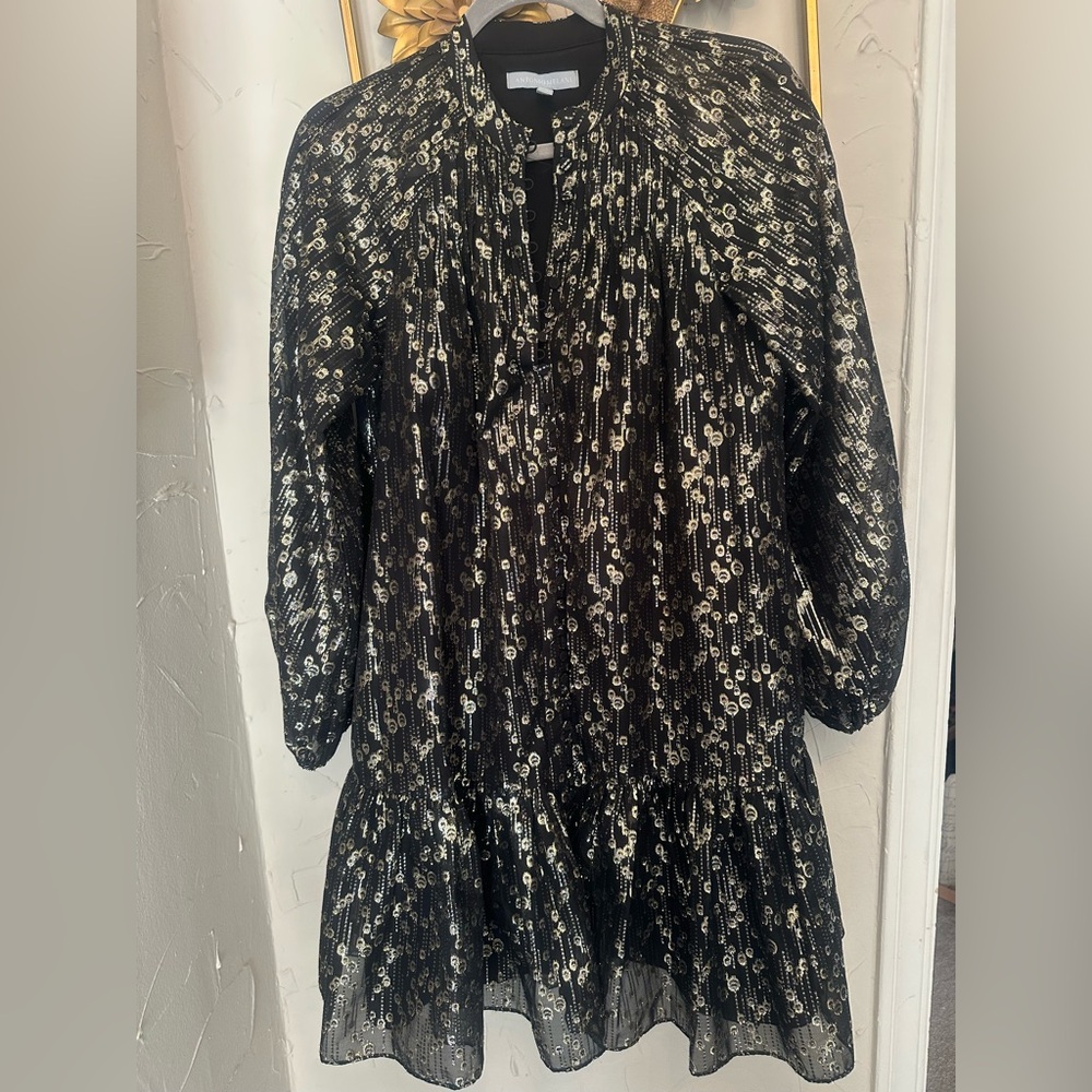 Antonio Melani Black & Gold Chiffon Shimmery Dress Women's Size 4
